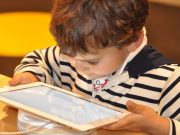 Strašné dopady digitální éry: Po tomto zakážete svým dětem používat tablety, mobily a počítače
