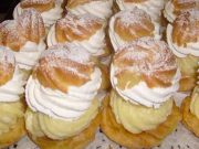 Recept na neskutečně chutné šlehačkové větrníky od vyhlášené cukrářky