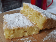 Tvarohovo-jablečný koláč hotový za 5 minut: Tento recept Vám ušetří spoustu času a chutná fantasticky!