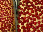 Recept na hrníčkovou bublaninu bez mléka a vajec: Úžasně jemný a lahodný koláč!