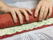Každý rok připravuji tento předkrm na sváteční stůl. Slaná roláda nemá konkurenci