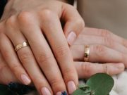 Proč se snubní prsten nosí na čtvrtém prstu? Neuvěřitelně přesné – přesvědčte se!